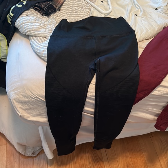 Alphalete Revival Leggings. Selling 3 in one bundle - Picture 2 of 11
